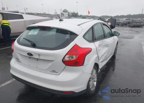 2014 Ford Focus Se from USA, damaged, VIN 1FADP3K24EL436651